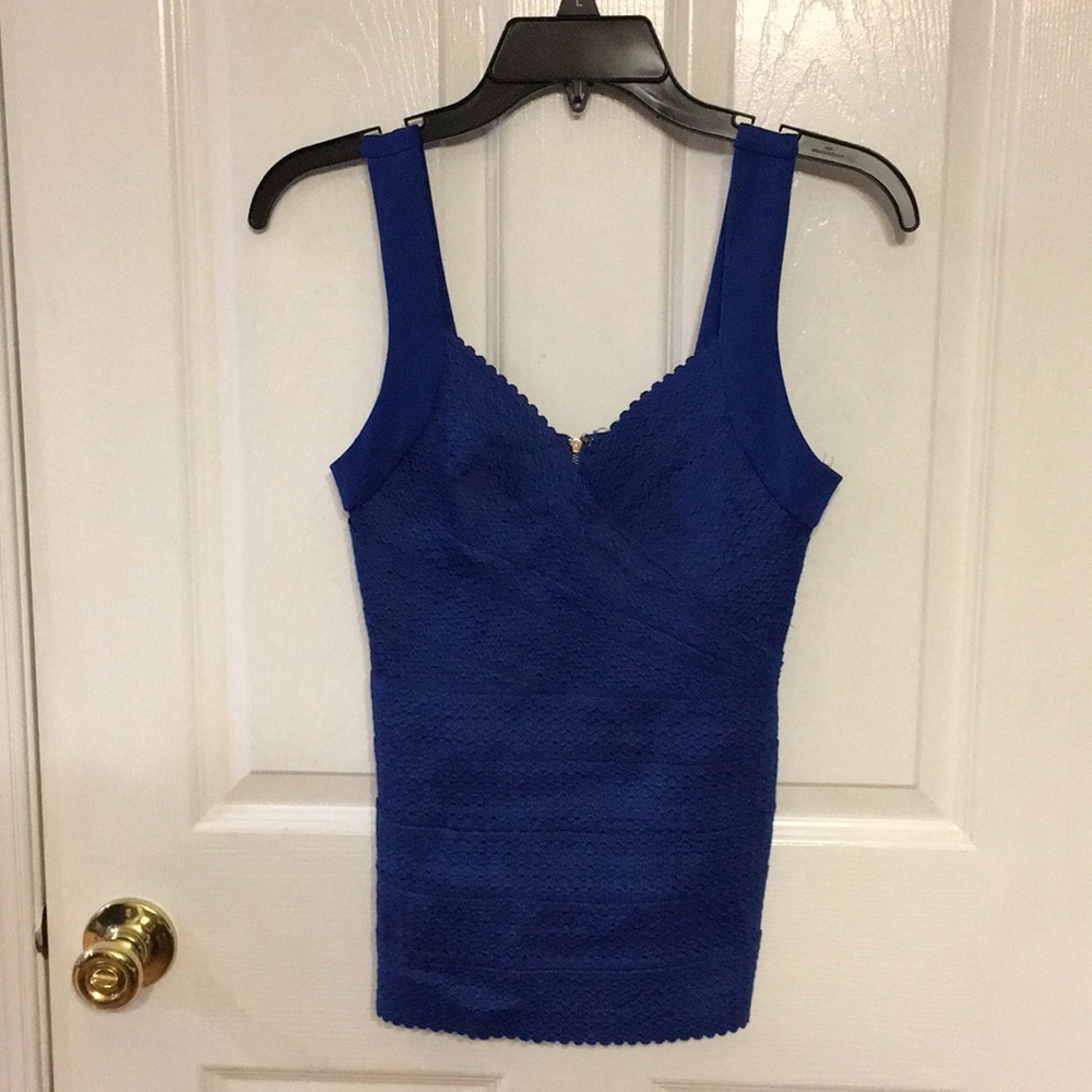 Blue top